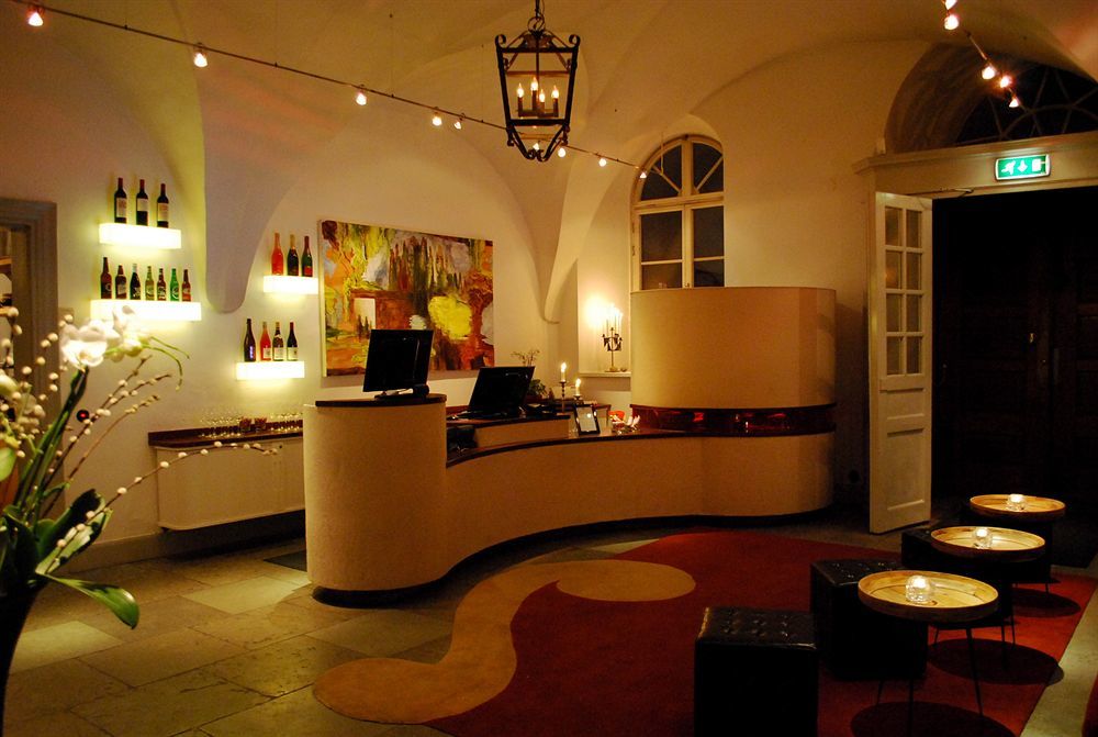 Ulfsunda Slott Hotel Stockholm Exterior photo